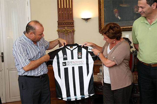 Fundación Teatro Romano patrocina al equipo del F.C. Cartagena - 1, Foto 1