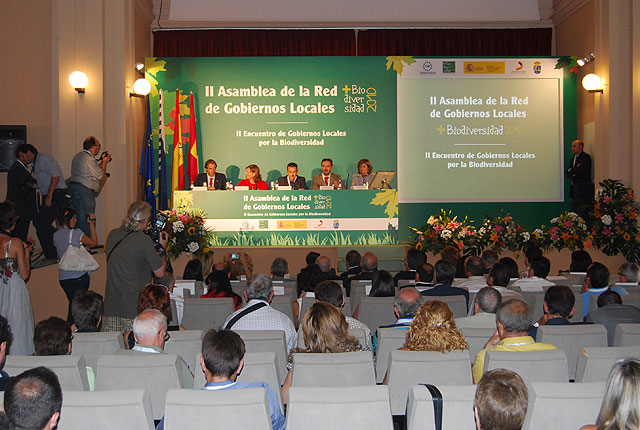 La concejal de Medio Ambiente recibe en Guadalajara el premio del concurso estatal El Incremento de la biodiversidad, Foto 2