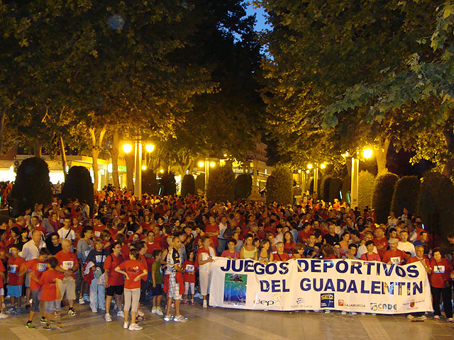 Mil participantes dan la bienvenida a los Juegos Deportivos del Guadalentn - 2