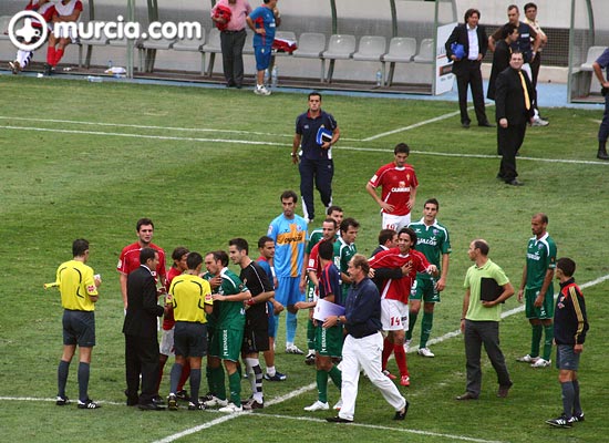 El Murcia se estrella contra su inoperancia ofensiva y el Huesca - 3