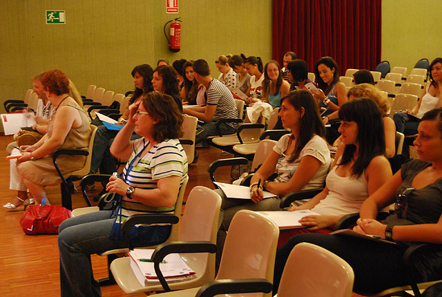 Cerca de 40 alumnos participan en  el curso de la Universidad Internacional del Mar “Educar para los medios en una sociedad multicultural”, Foto 3