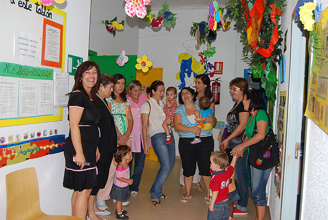Las Escuelas Infantiles Clara Campoamor y Carmen Baró y el Punto de Atención a la Infancia Doña Pepita López comienzan el curso escolar 2009/10 - 3, Foto 3