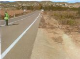 Obras Públicas asfalta la carretera de La Parroquia, en Lorca, para mejorar las comunicaciones del oeste de la localidad