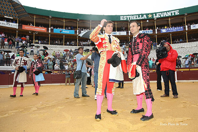 Suspendida por la lluvia la tercera corrida de la feria de septiembre de Murcia - 10
