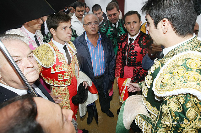 Suspendida por la lluvia la tercera corrida de la feria de septiembre de Murcia - 5