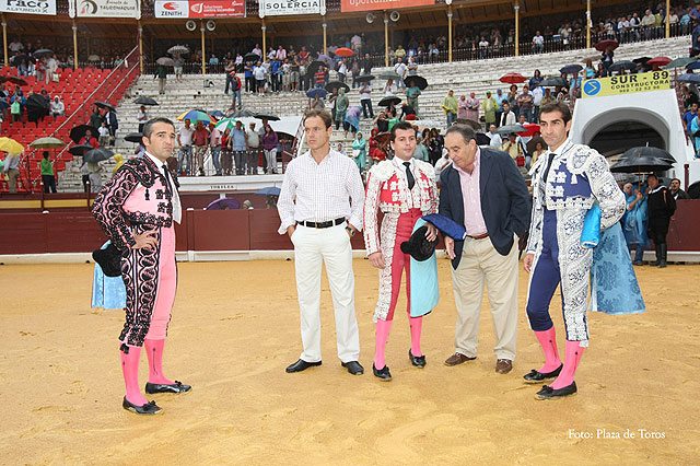 Suspendida por la lluvia la tercera corrida de la feria de septiembre de Murcia - 9