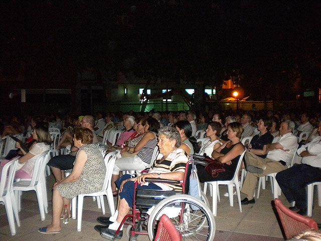 Casi 700 mayores de Lorca han participado durante los meses de marzo, abril, mayo y junio en el Programa “Mayores de Cine” - 1, Foto 1