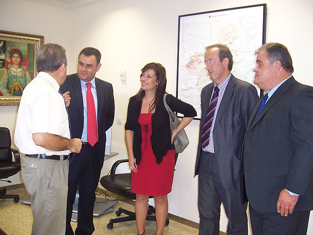 Juan Pagn toma posesin de su cargo como presidente del Consejo provisional de la Denominacin de Origen “Uva de Espuña”, Foto 1