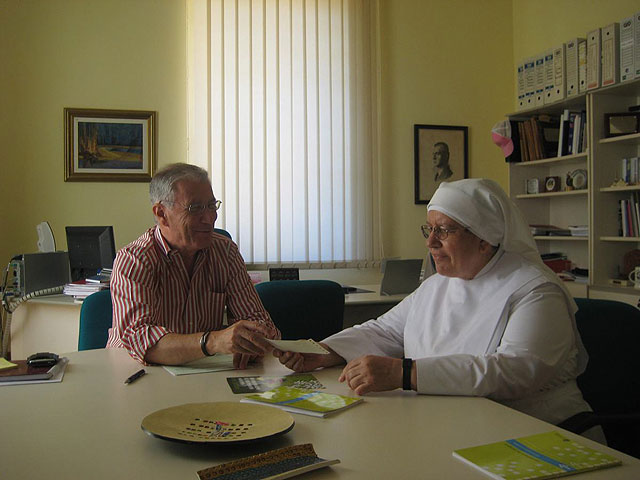 Atención Social colabora con las Hermanitas de Los Pobres - 1, Foto 1