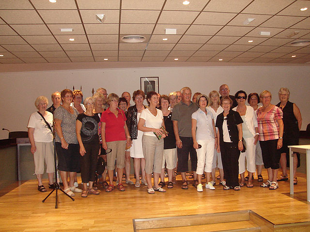 La Alcaldesa recibe a un grupo de antiguos alumnos de Torsby, Suecia, que celebran con un viaje el 51 aniversario de su graduación - 1, Foto 1