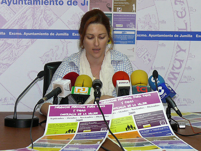 Nueve cursos y talleres integran la oferta formativa del Área de la Mujer para el último trimestre del año - 1, Foto 1