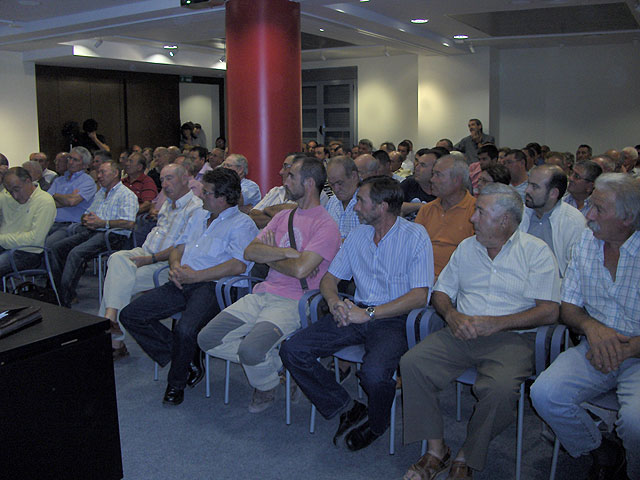 COAG Murcia exige que el Consejo Regulador provisional de la D. O. Uvas de Espuña vuelva a la composición acordada por el sector, Foto 1
