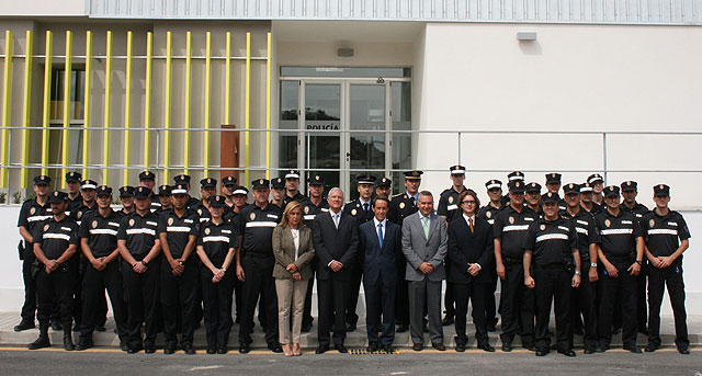 Valcárcel inaugura el nuevo cuartel de la Policía Local de Yecla, que reforzará la seguridad ciudadana en la localidad - 1, Foto 1