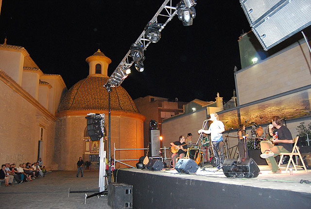 Musicalhama 2009 animó las plazas de la localidad con la actuación de tres grupos, Foto 3