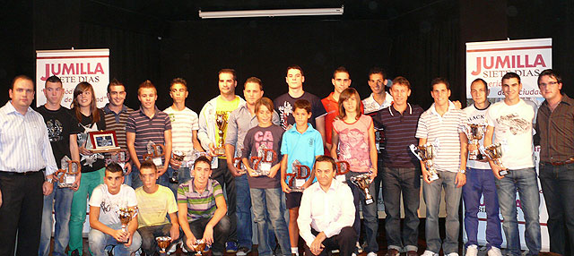 Entregados los trofeos Siete Días al deporte y Montesinos ‘al mejor’ - 1, Foto 1