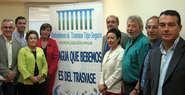 El PSOE ha presentado un ruego para que el Ayuntamiento respalde con su total colaboración a la plataforma ciudadana en defensa del Trasvase - 1, Foto 1