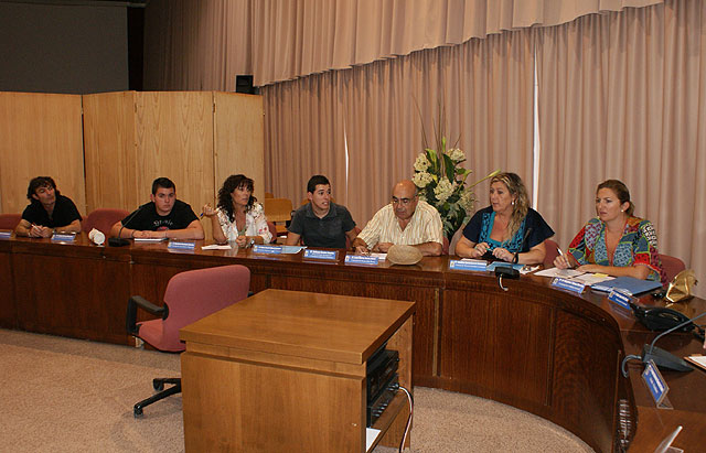 El Consejo Escolar Municipal aprueba los días no lectivos durante el nuevo curso 2009/2010 - 1, Foto 1