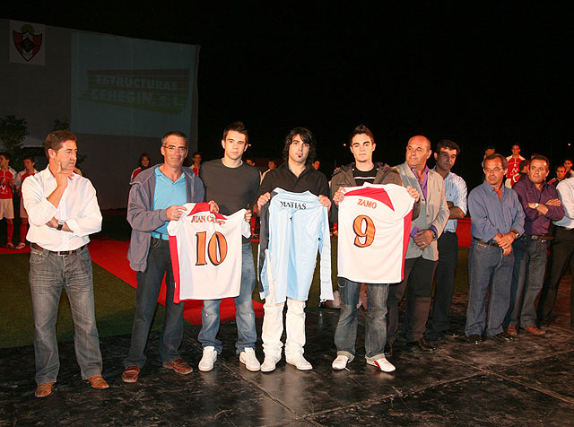 110 jóvenes jugarán en el Cehegín Club de Fútbol, esta temporada - 1, Foto 1