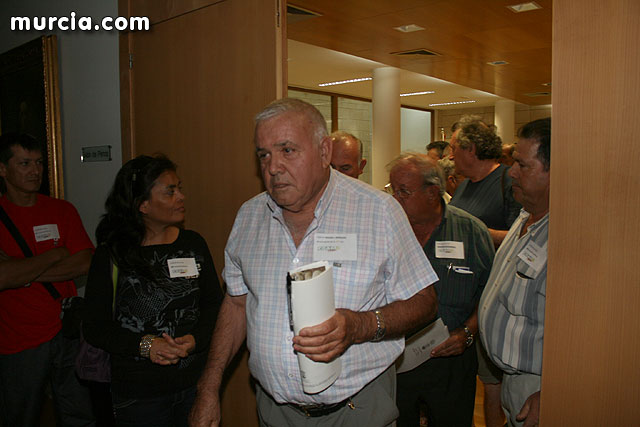 Mañana jueves, productores de Uvas de Espuña convocados por COAG, se concentrarn a las 16:30 horas ante el ayuntamiento de Totana - 14