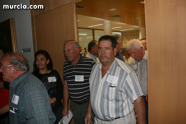 Mañana jueves, productores de Uvas de Espuña convocados por COAG, se concentrarn a las 16:30 horas ante el ayuntamiento de Totana - 15