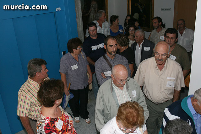 Mañana jueves, productores de Uvas de Espuña convocados por COAG, se concentrarn a las 16:30 horas ante el ayuntamiento de Totana - 17