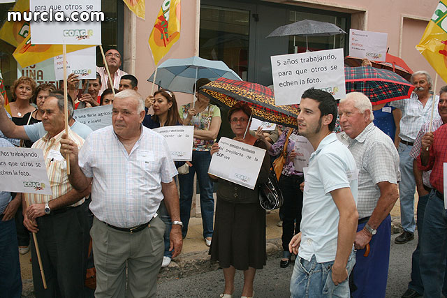 Mañana jueves, productores de Uvas de Espuña convocados por COAG, se concentrarn a las 16:30 horas ante el ayuntamiento de Totana - 25