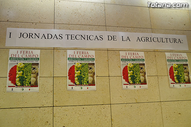 Alrededor de cincuenta personas participan en las primeras jornadas tcnicas sobre “La uva de mesa” - 2