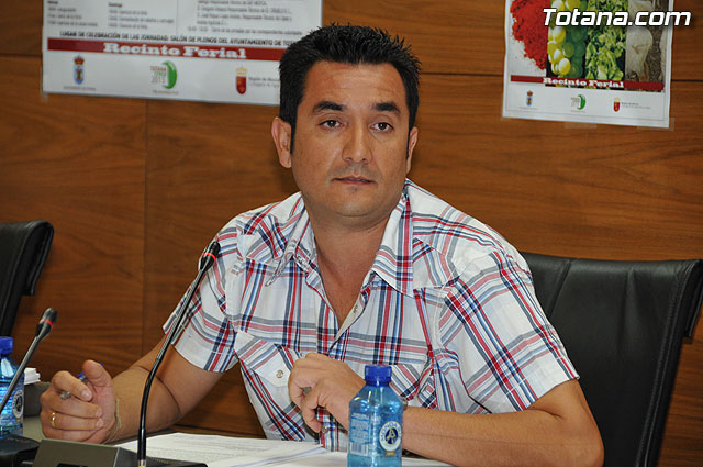 Alrededor de cincuenta personas participan en las primeras jornadas tcnicas sobre “La uva de mesa” - 5