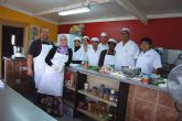 Lorqu imparte un curso gratuito de cocina para inmigrantes