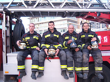 Bomberos de Murcia ocupan un lugar destacado en la III Carrera Vertical Torre Espacio de Madrid - 2, Foto 2