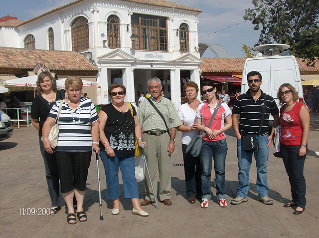 La asociación Mifito realizó un viaje a la feria de Albacete, Foto 2