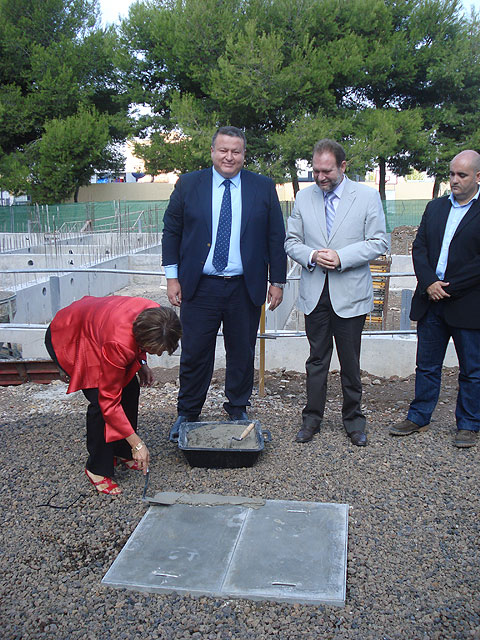 Colocación de la primera piedra de la ampliación del colegio Herrerías - 1, Foto 1