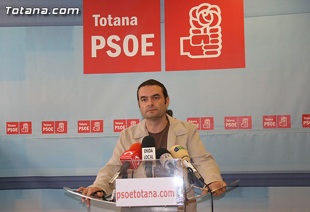 PSOE: "The full council is to solve problems and not to hear Totana rallies and disputes", Foto 1