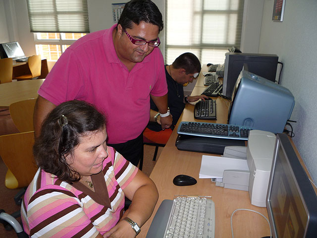 El Centro Ocupacional José Moyá pondrá en marcha con carácter experimental una programación específica para los alumnos con mayor grado de dependencia personal - 2, Foto 2