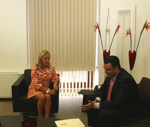 The mayor held a meeting with the Minister of the Presidency to establish lines of action for this year, Foto 1