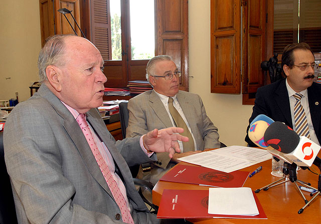 José Luis Pardos(i) y José Antonio Cobacho(c), Foto 1