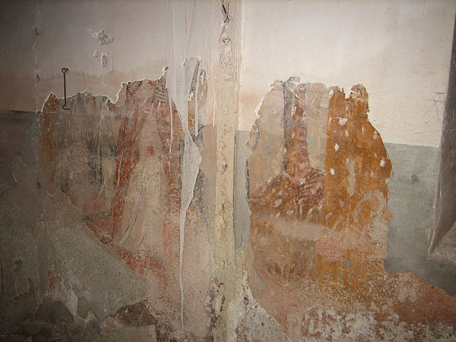 Las obras de los anexos del Santuario de La Santa de Totana dejan a la luz pinturas del Siglo XVIII, Foto 2