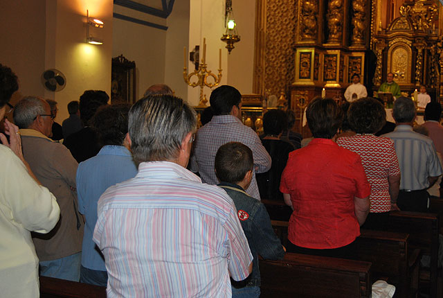 Autoridades municipales participan los actos con motivo del  V Encuentro Solidario de Amigos y Enfermos de Alzheimer, Foto 2