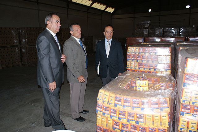 González Tovar hace entrega de 231.881 kilos de alimentos a Cruz Roja para su reparto entre las personas más necesitadas - 1, Foto 1
