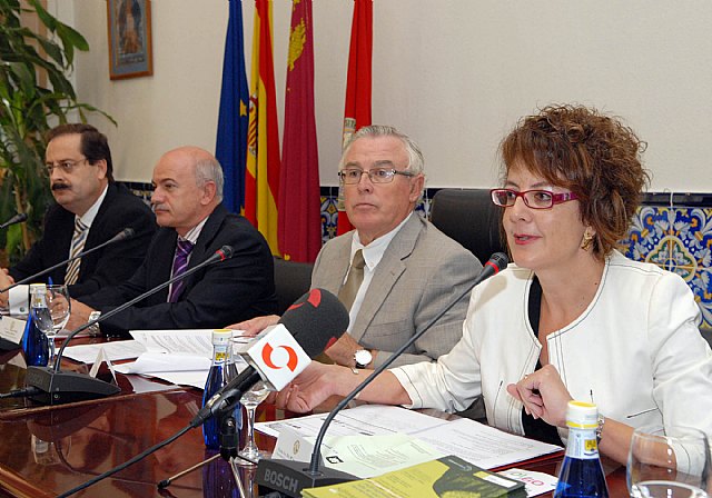 Aumenta el número de alumnos de la Universidad de Murcia que participan en un programa de movilidad - 2, Foto 2
