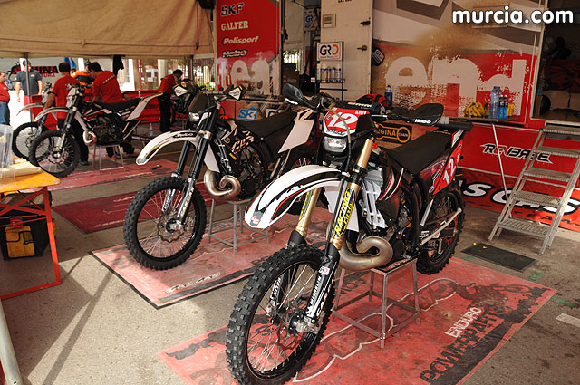 Ivn Cervantes, campen de España Scratch; Cristbal Guerrero, de E2 - 21