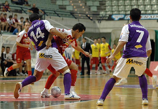 Vinicius vuelve, 25 años después, a la ciudad que le vio nacer para disputar un amistoso con Brasil - 2, Foto 2