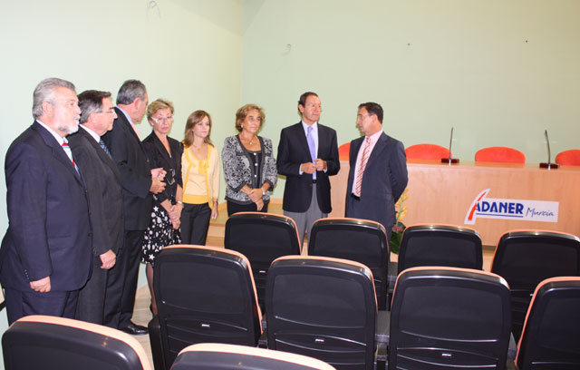 El Alcalde asiste a la inauguración del primer centro de día para tratar a enfermos de anorexia y bulimia - 2, Foto 2