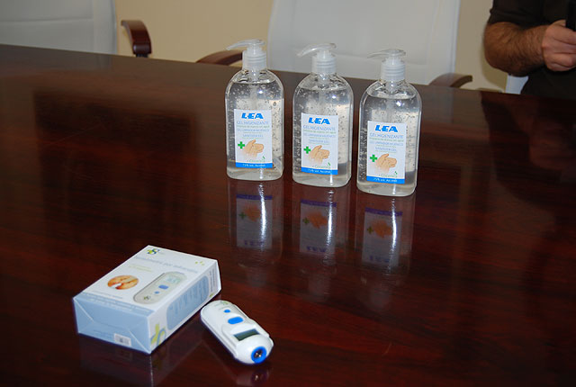 El Ayuntamiento adopta medidas en los colegios para prevenir la Gripe A, Foto 2