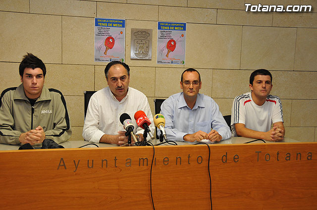 La Escuela Deportiva de Tenis de Mesa, que comenzar  sus clases el prximo viernes 2 de octubre, ser gestionada por el Club de Tenis de Mesa - 1