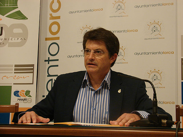 El Ayuntamiento aprueba el convenio para la recuperación y mejora de la Colegiata de San Patricio - 1, Foto 1