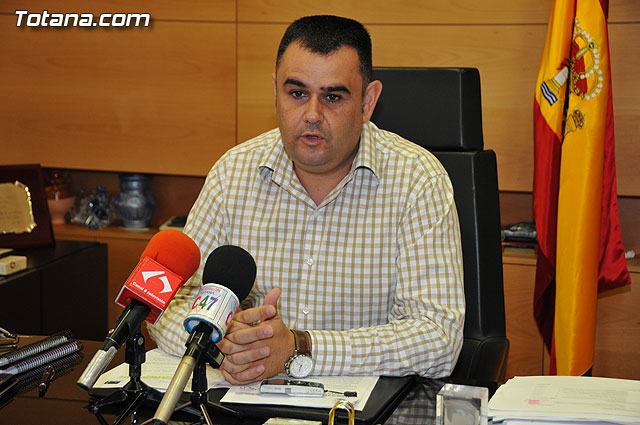 Ayuntamiento y Comunidad de Regantes adquirirán el terreno donde se construirá el embalse de recogida de aguas pluviales de la Rambla del Cementerio, Foto 3