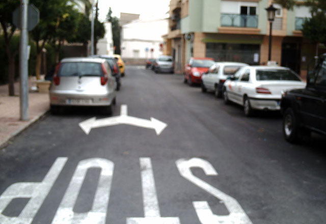 Vecinos y comerciantes de Rincón de Beniscornia denuncian la caótica reordenación de tráfico - 1, Foto 1