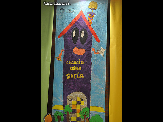 El colegio Reina Sofa acogi el acto oficial de la apertura del curso escolar 2009-10 coincidiendo con su 25 aniversario - 7