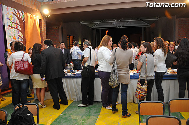 El colegio Reina Sofa acogi el acto oficial de la apertura del curso escolar 2009-10 coincidiendo con su 25 aniversario - 59